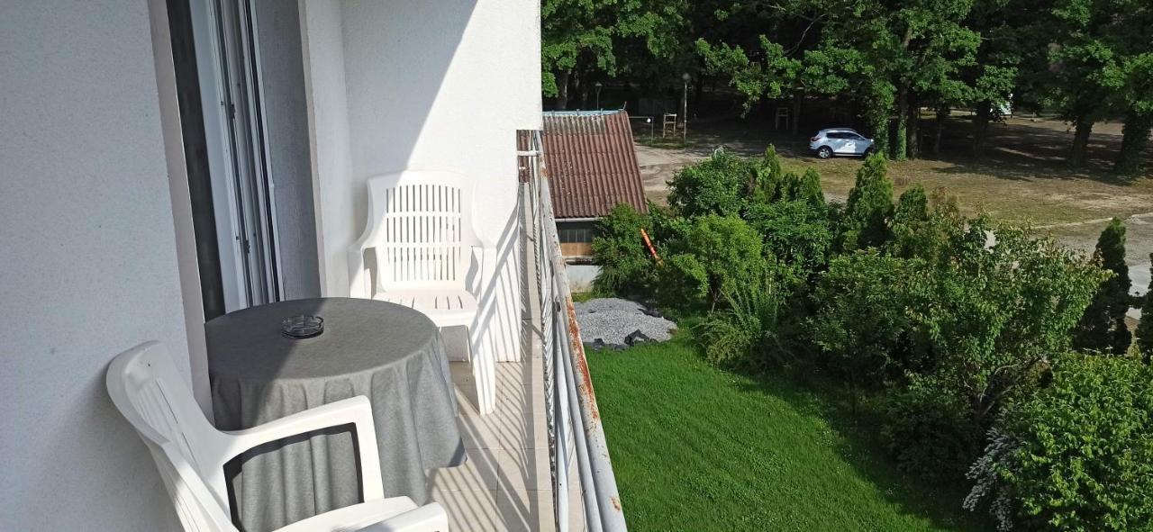 Studio Apartmani Ok Lipik ภายนอก รูปภาพ